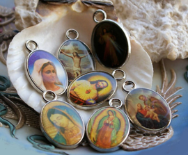 1 Pendant: Icon - Mary Jesus Religious - 25 mm - Antique Silver tone - Options 1-10