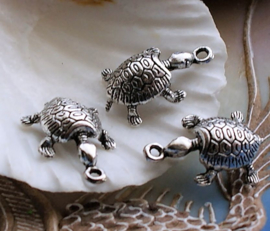 1 Charm: Turtle - 3D - 22 mm - Antique Silver Tone