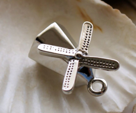 1 Charm Netherlands: Windmill Turnable Vanes - 25 mm - Silver Tone