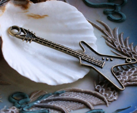 Pendant: Guitar - 63 mm - Antique Bronze Tone