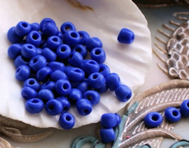 set/100 beads: Spacer Glass - appr 4x3 mm - Opaque Indigo Purple-Blue