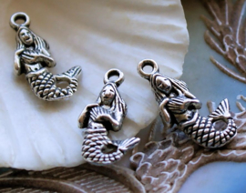 set/3 Charms: Mermaid - 23 mm - Antique Silver Tone