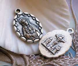 1 Double-sided Pendant: Mary - Mary Magdalene - Jesus - 27 mm - Antique Silver tone