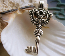 Pendant: Large Key - 46x20 mm - Antique Silver tone metal