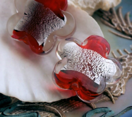 1 large SILVERFOIL bead: Flower - 25 mm - Red Silver