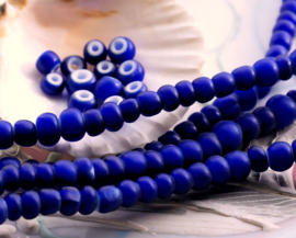 set/15 ANTIQUE TRADEBEADS: Africa Europe - White Heart - 6-8 mm - Cobalt Blue