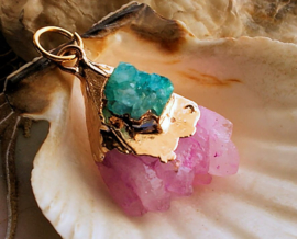 Mooie Hanger: Titanium Quartz Druzy -  Diverse Kleuren & Maten