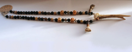 C&G Ritual Necklace: the Priest(ess) - Antler Teeth Skulls Gemstones