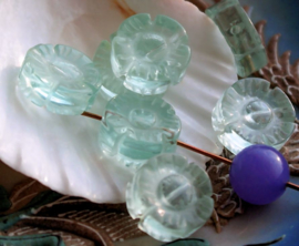set/2 beads: Quartz - Flower - 14 mm - Light  Aqua Blue Transparant