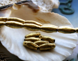 AFRICA: 3 Handmade Beads from Ethiopia -  Tabular 11x5 mm - Brass