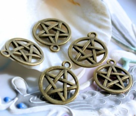 set/5 Bedels: Pentagram Pentakel - 20x16,5 mm - Antiek Zilver of Brons kleur