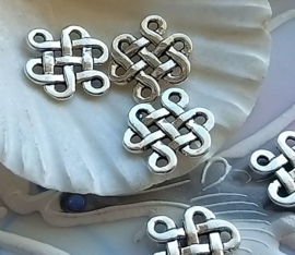 set/2 Dividers/Earring Chandeliers: Celtic/Chinese Knot - 17 mm - DQ Silver tone