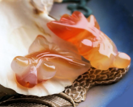 Pendant/Bead: Agate Goldfish - 32-33 mm - Orange shades