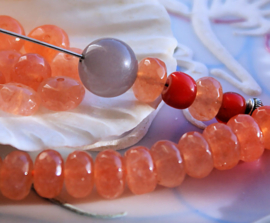 set/5 beads: Jade - Faceted Disc - 8x5 mm - Salmon-Orange