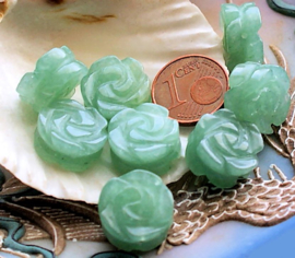 1 Beautiful ROSE shaped bead: natural Green Aventurine - Celadon Green - 14 mm