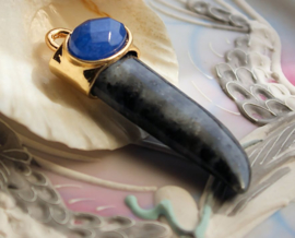 1 Tooth shaped Pendant: Jade Rose Quartz Larkivite - 57 mm