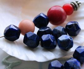 set/5 kralen: Echt Lapis Lazuli - Facet - 8x8 mm