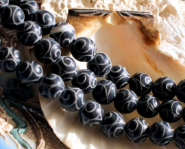 set/7 Prayer Beads Tibet - Engraved JADE -  Round - approx 8 mm -  Black