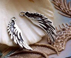 set/2 Charms: Angel or Fairy Wings - 34 mm - Antique Silver Tone