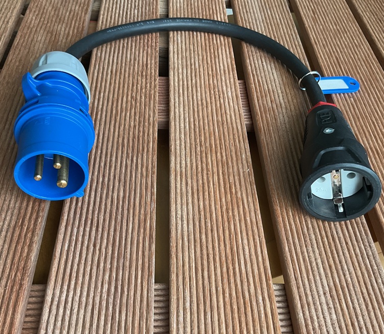 CEE 16A verloop adapter 230V Heavy Duty