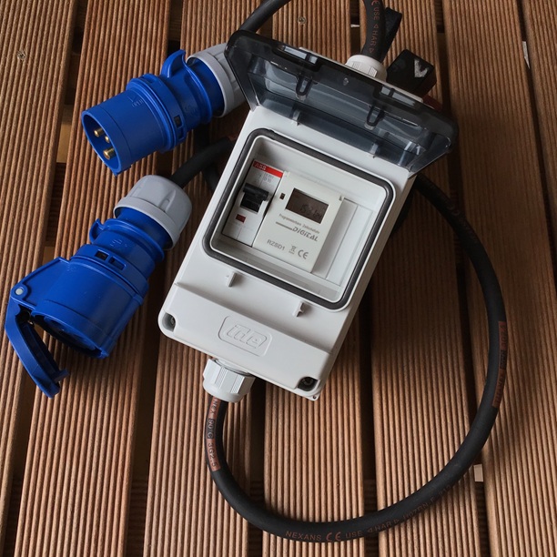 CEE 16A digitale timer unit