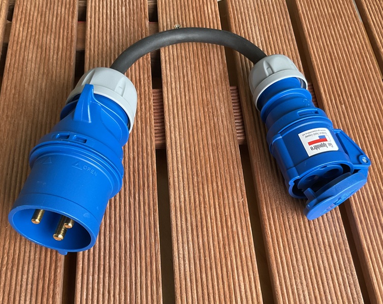 CEE 32A walstroom verloop adapter naar CEE 16A 230V