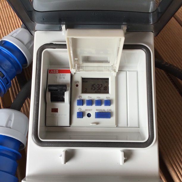 CEE 16A digitale timer unit 230V AC
