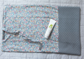 Les Pommettes Du Chat - Changing Mat Floral