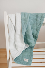 La Petite Alice - Handmade Linen Snuggle Blanket Mint/Ivory