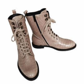 Beige coco boot