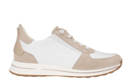 Easy to go sneaker
