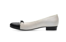 Zwart ecru ballerina