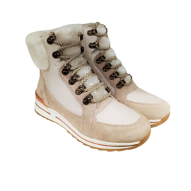 Zand bont boot