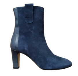 Blauw suède laarsje
