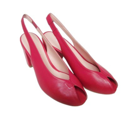Rood leren peep toe