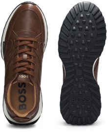 Bruin runner BOSS