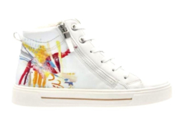Wit high top sneaker