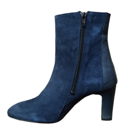 Blauw suède laarsje