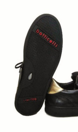 Zwart leren sneaker