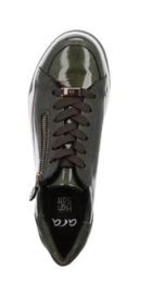 Groen lak sneaker