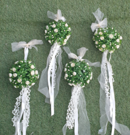 Buxusbol met bloemen (imitatie)