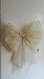 Champagne kleurige strik