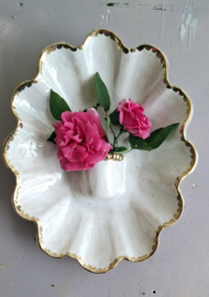 Wit met gouden wandvaas