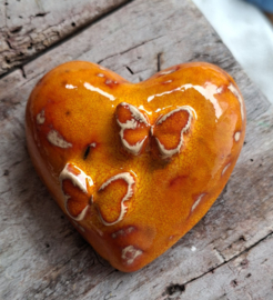 oranje hart 2 vlinders