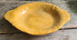 Origineel mosterdgeel bord