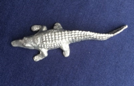 Krokodil afm. 10x3 cm.
