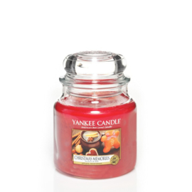 Yankee Candle - Christmas Memories Medium Jar