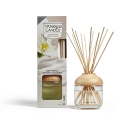 YC Fluffy Towels Reed Diffuser