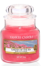 Yankee Candle - Garden by the sea Small Jar