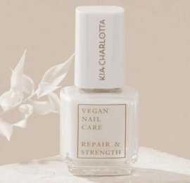 KIA CHARLOTTA - Vegan Nail Repair & Strength